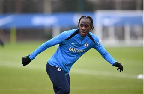 Chelsea tăng giá bán Trevoh Chalobah