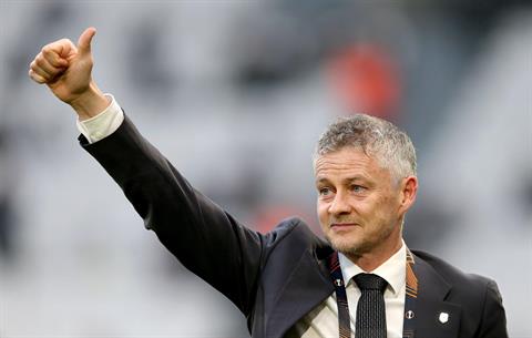HLV Solskjaer hủy diệt ông lớn La Liga trong trận ra mắt Besiktas