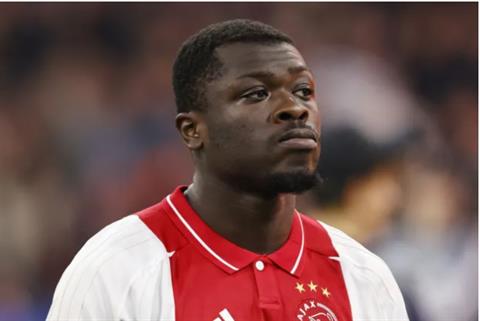 Tottenham hỏi mượn tiền đạo của Ajax
