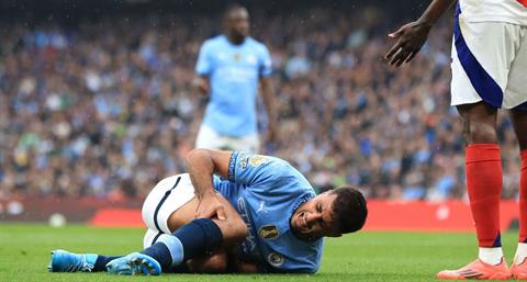 Rodri không thể là cái cớ cho mùa giải thảm họa của Man City