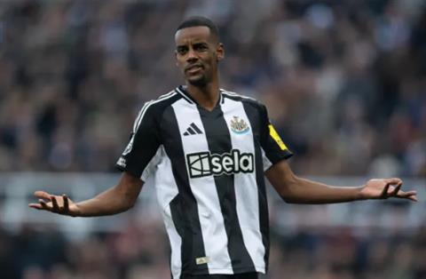 Barca nhắm tiền đạo 100 triệu Bảng của Newcastle