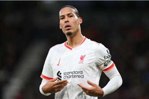 Virgil van Dijk là một trong những hậu vệ xuất sắc nhất lịch sử bóng đá