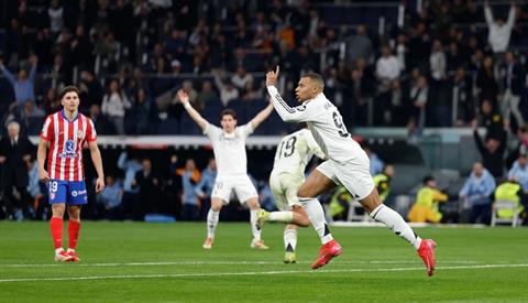 Carlo Ancelotti nhắc tới trọng tài sau trận hòa Atletico Madrid