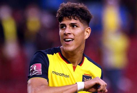 Tiểu sử cầu thủ Piero Hincapie CLB Arsenal