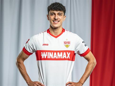 Tiểu sử trung vệ Ameen Al-Dakhil