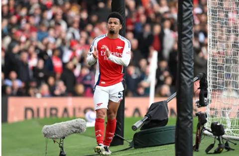 HLV Mikel Arteta cập nhật tình hình của Ethan Nwaneri