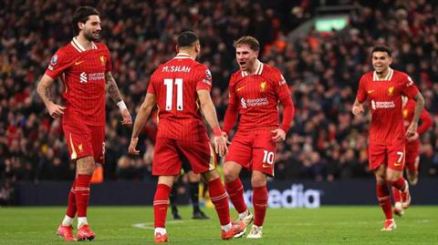 Arne Slot chỉ ra yếu tố giúp Liverpool băng băng về đích ở NHA