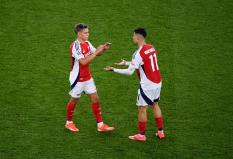 Arsenal sẵn sàng bán Leandro Trossard hoặc Gabriel Martinelli