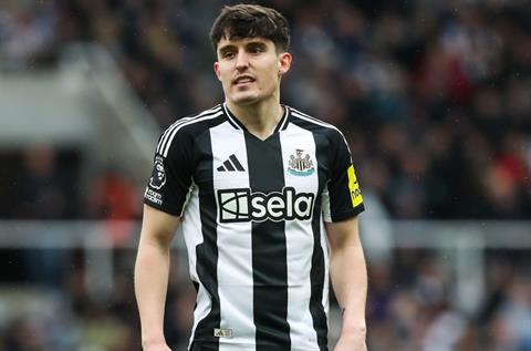 Man City nhắm sao Newcastle