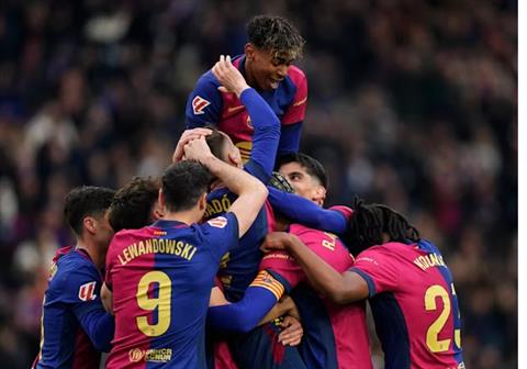 Barcelona sẽ đá ở sân Olympic đến hết mùa này