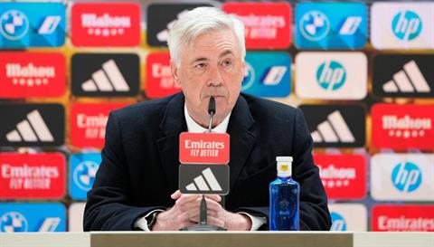 Ancelotti thừa nhận Champions League khiến Real Madrid gặp khó