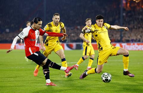 Dự đoán phạt góc trận Inter Milan vs Feyenoord (03h00 ngày 12/3)