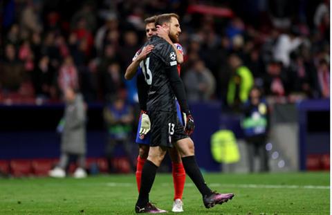Rời Champions League, dàn sao Atletico nói gì?