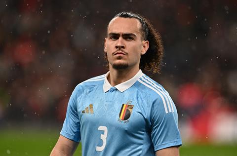 Thông tin tiểu sử hậu vệ Arthur Theate