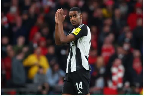 Chuyển nhượng Liverpool: Bán Nunez mua Alexander Isak