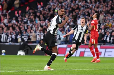 Chủ tịch Newcastle quyết định tương lai Alexander Isak