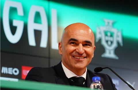 Roberto Martinez cảm ơn NHM sau trận thắng Đan Mạch