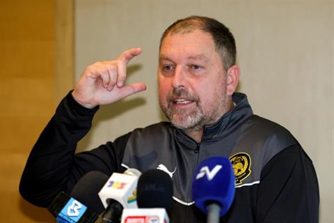 HLV Peter Cklamovski tự tin trước màn ra mắt ĐT Malaysia
