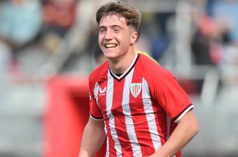 Tiểu sử tiền vệ Mikel Jauregizar