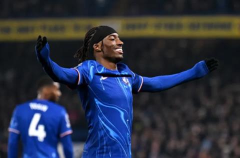 Aston Villa và Newcastle đưa Noni Madueke vào tầm ngắm