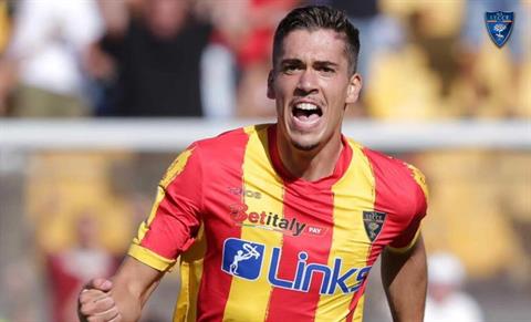 Tiểu sử tiền vệ trung tâm Joan Gonzalez