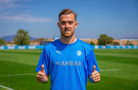 Tiểu sử tiền đạo Toni Martinez