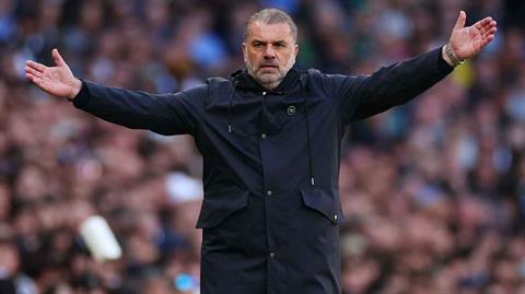Ange Postecoglou đáp trả gay gắt nhận định của Arsene Wenger