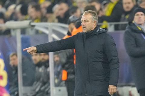 HLV Hansi Flick có thành tích 100% toàn thắng trước Dortmund
