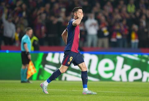 Robert Lewandowski thực sự là hung thần của Dortmund