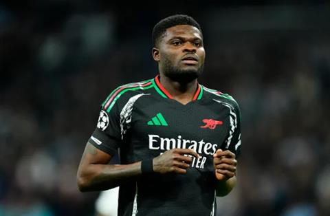 Arsenal đàm phán gia hạn hợp đồng với Thomas Partey
