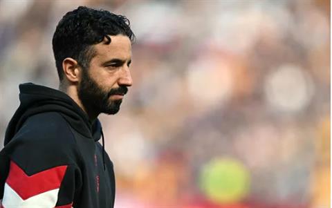 Ruben Amorim: "Vô địch Europa League không thể cứu rỗi MU"