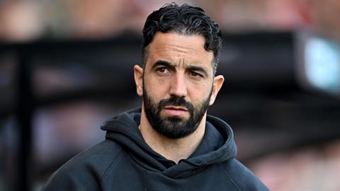 Ruben Amorim thừa nhận Man United xứng đáng bị chỉ trích