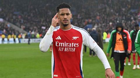 Mikel Arteta khẳng định William Saliba rất hạnh phúc ở Arsenal