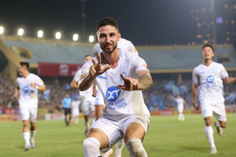 CLB Nam Định bị phạt nặng trước vòng đấu áp chót tại V-League