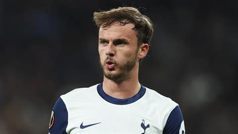 Tottenham mất trụ cột tuyến giữa hết mùa giải này