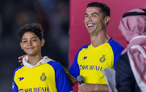 Con trai Cristiano Ronaldo lần đầu lên tuyển trẻ Bồ Đào Nha