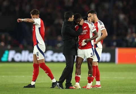 Những con số ấn tượng sau trận PSG 2-1 Arsenal
