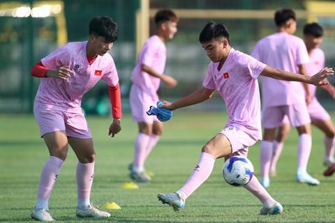 Tuyển U16 Việt Nam gấp rút luyện tập