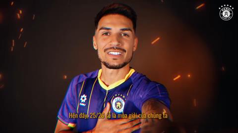 Xác định thời điểm cựu học viên La Masia khoác áo ĐT Việt Nam