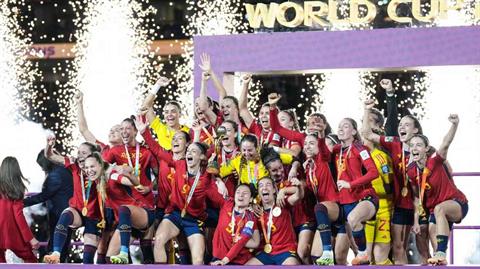 FIFA đặt mục tiêu thu về 1 tỉ USD từ World Cup nữ