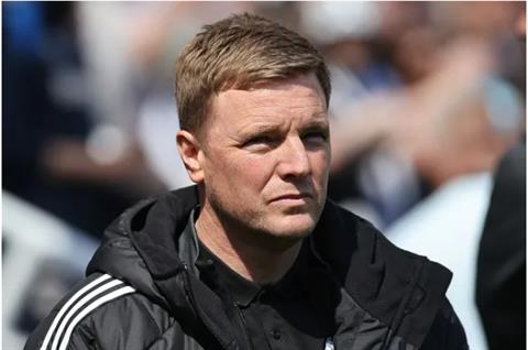 HLV Eddie Howe tiết lộ lực lượng của Newcastle trước trận gặp Arsenal