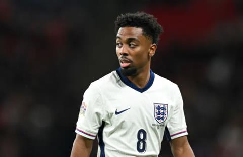 Angel Gomes chính thức xác nhận chia tay Lille