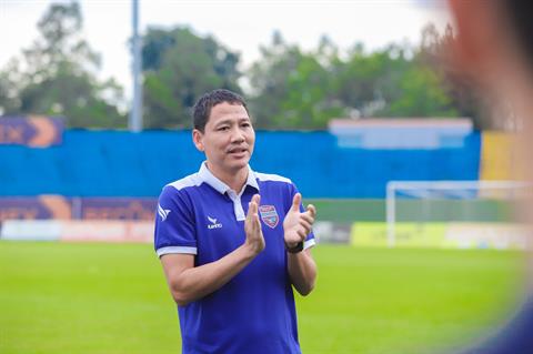 HLV Nguyễn Anh Đức rời ghế nóng ngay trước vòng 6 V.League