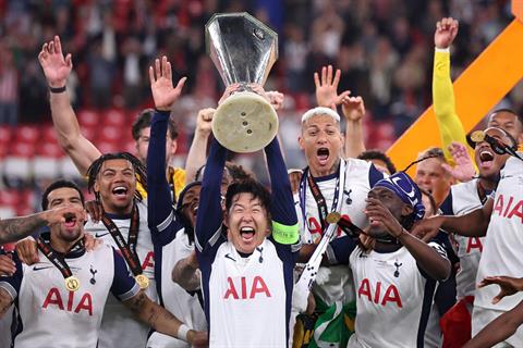 Son Heung Min không nhận được HCV Europa League