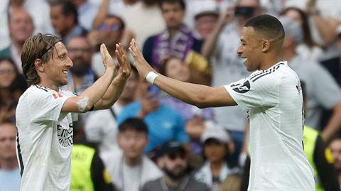 Kylian Mbappe: Phất cao ngọn cờ kiêu hãnh