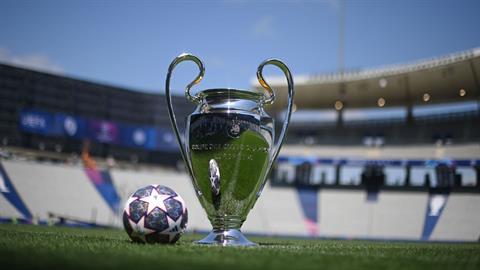 Barcelona lại góp mặt ở nhóm 1 Champions League 2025/26 nhờ... Roma