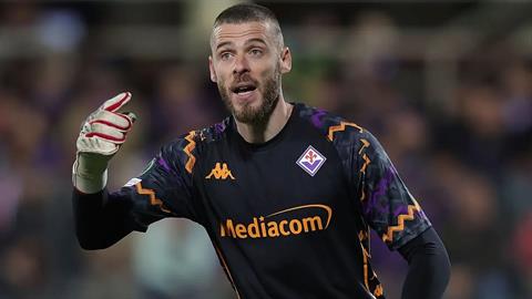 De Gea chấp nhận thất nghiệp thay vì chơi cho đối thủ của MU
