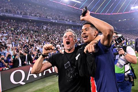 HLV Enrique chỉ tên ứng viên Quả bóng Vàng sau trận chung kết Champions League