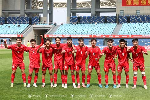 U16 Việt Nam ngược dòng đánh bại Saudi Arabia trên đất Trung Quốc