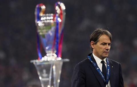 Simone Inzaghi: Bạc đầu ngọn sóng cuốn anh hùng